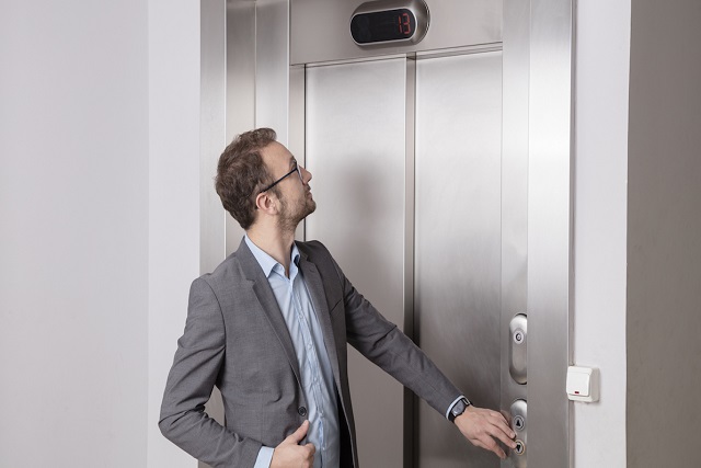 3 Signs it is Time to Call an Elevator Technician
